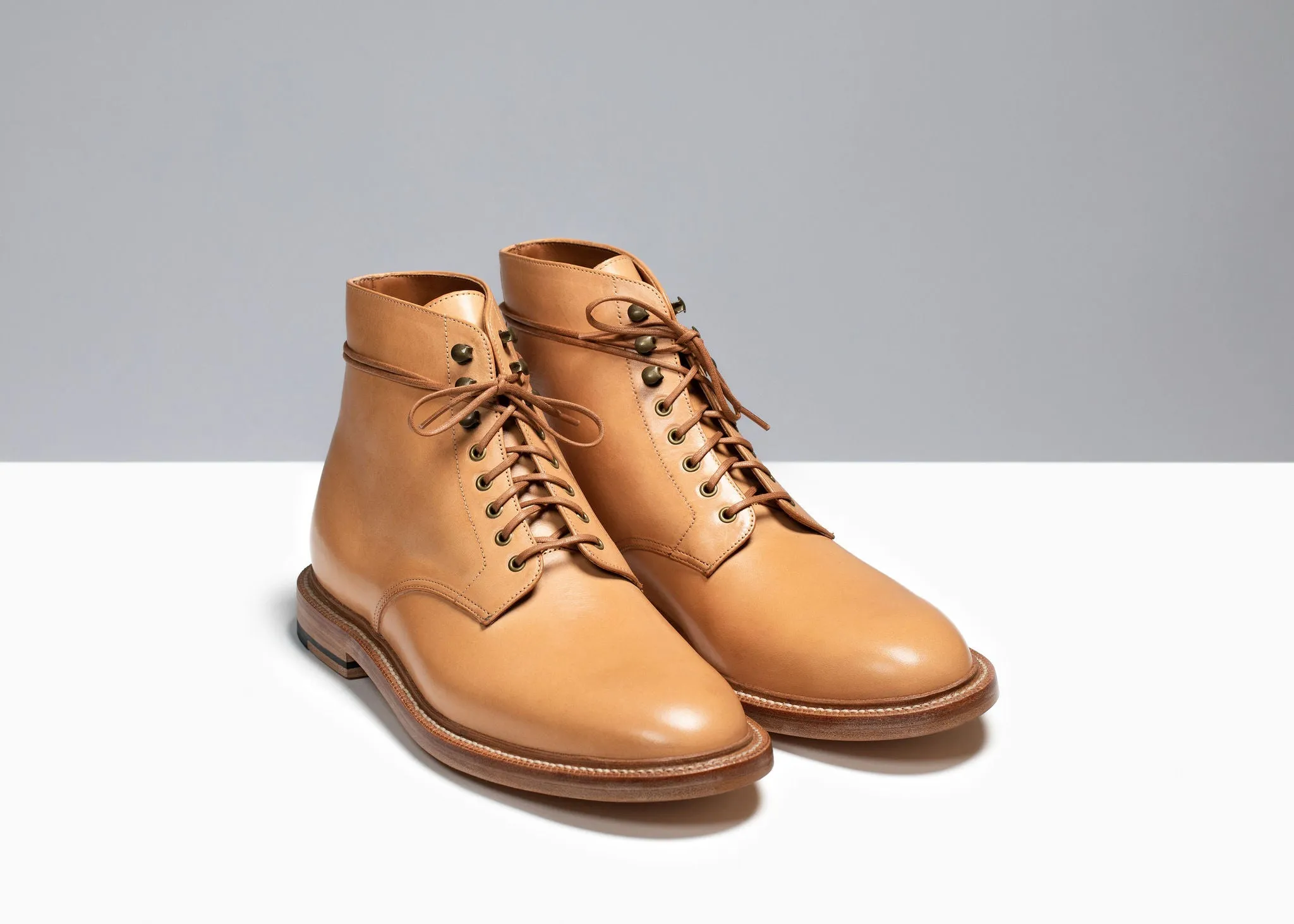 Edward Boot Natural Minerva