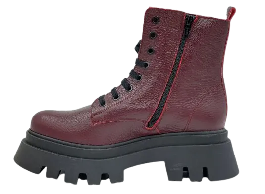 KMB - Cynthia Boot Burgundy