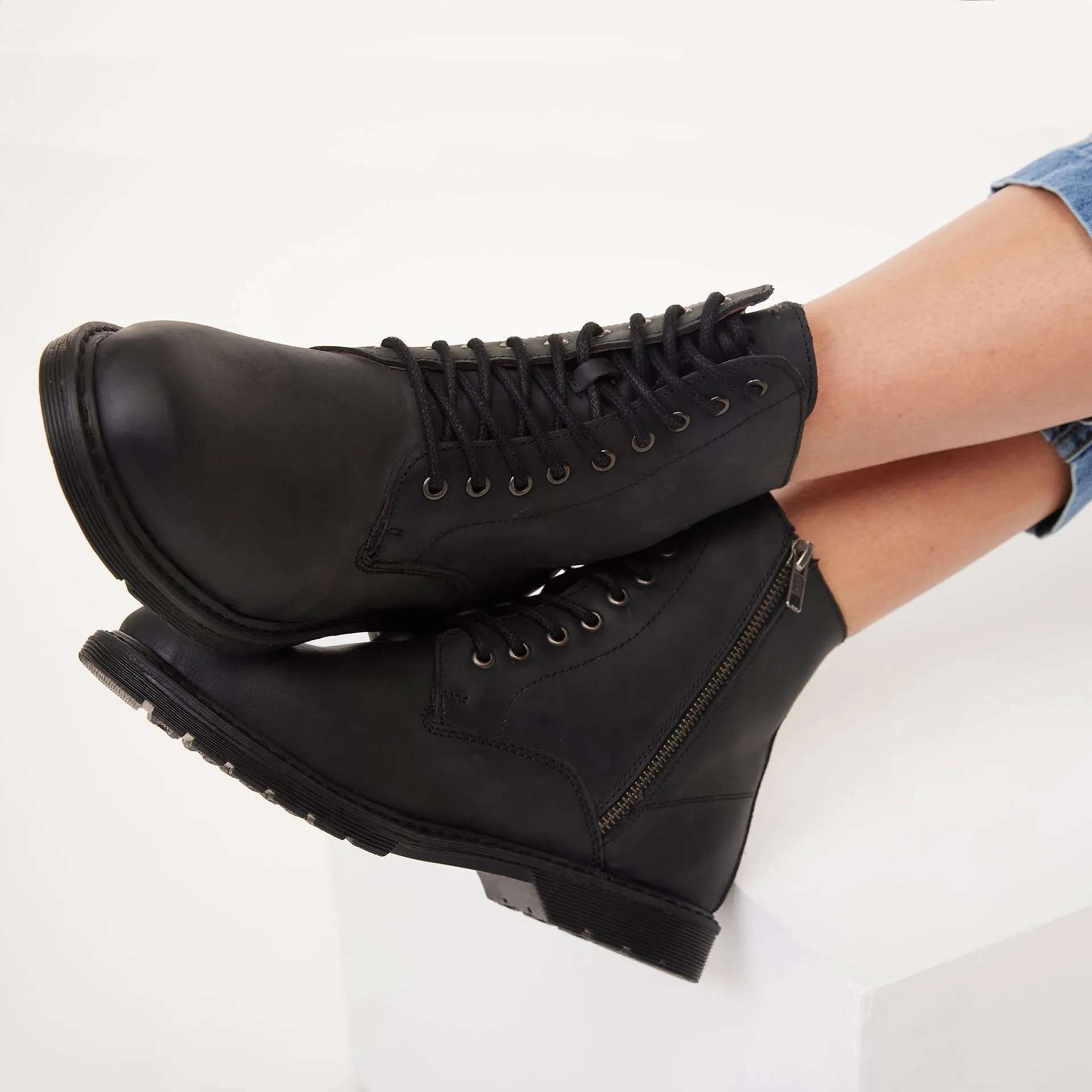 SOPHIE BLACK DERBY BOOT